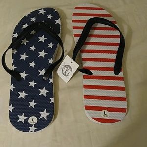 FLIP. FLOPS. AMERICAN FLAG